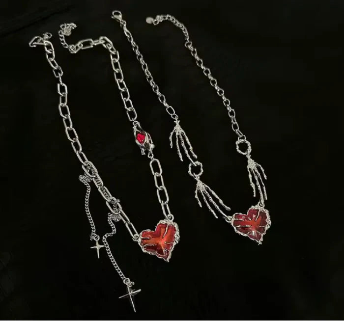 Nocthyra Twilight Rose Necklace